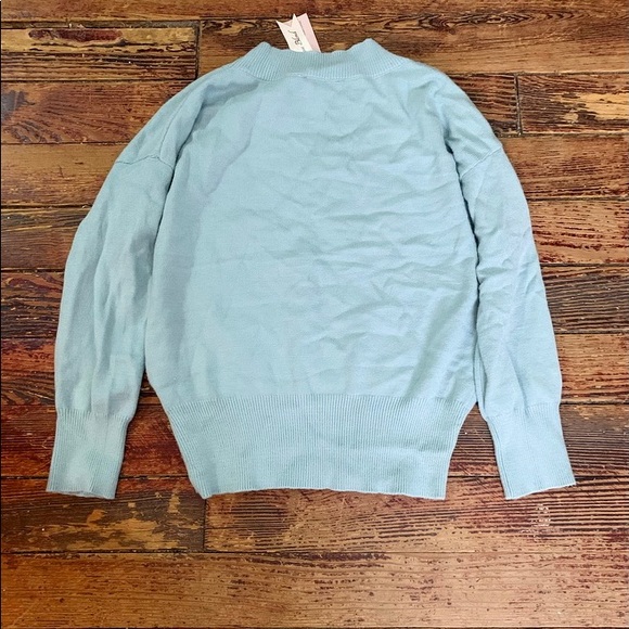 NWT Philosophy viscose blend V-neck sweater, size xs - Picture 2 of 5